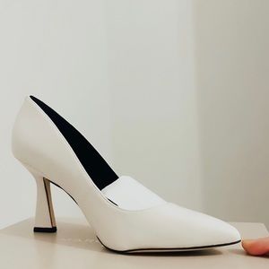 Brand New Marc Fishes Pointy Toe Pumps